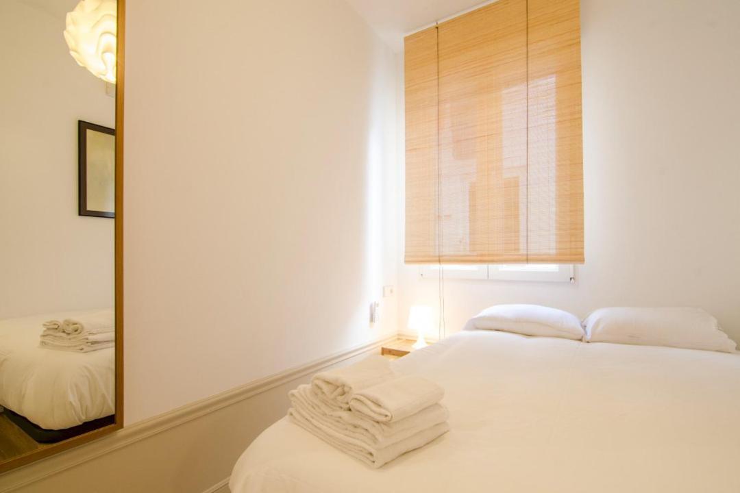 Valverde Apartment Madrid Eksteriør billede
