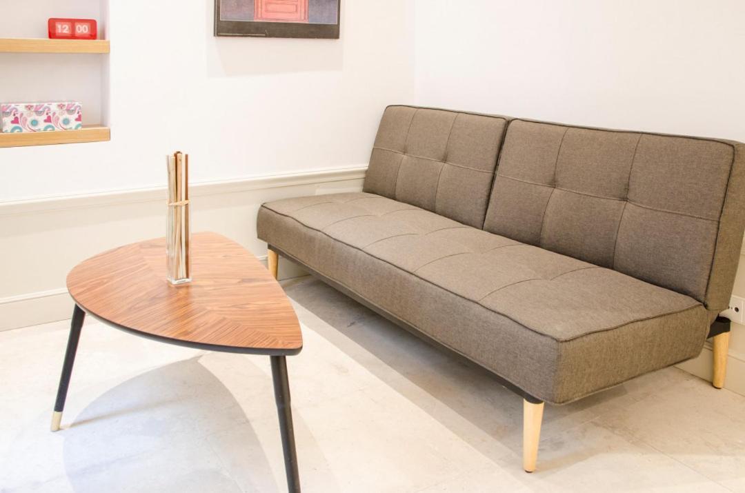 Valverde Apartment Madrid Eksteriør billede