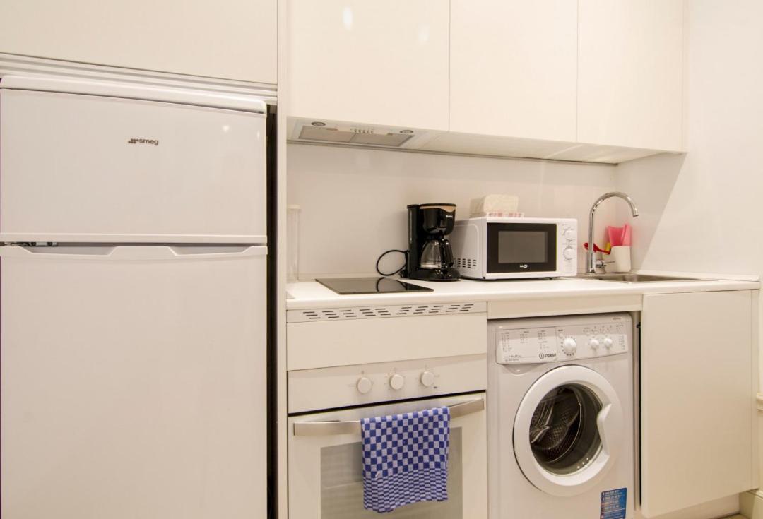 Valverde Apartment Madrid Eksteriør billede